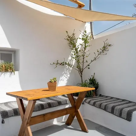 Karpimo Suites Exo Gonia Exterior photo