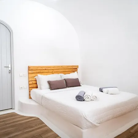 Karpimo Suites Exo Gonia Exterior photo